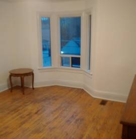 At DUPONT and BRUNSWICK 5 Bedroom 3 Story ANNEX Ho