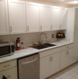 At DUPONT and BRUNSWICK 5 Bedroom 3 Story ANNEX Ho