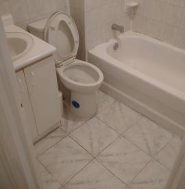 At DUPONT and BRUNSWICK 5 Bedroom 3 Story ANNEX Ho